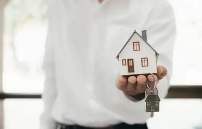 Understanding the Rental Process as a First-Time Tenant