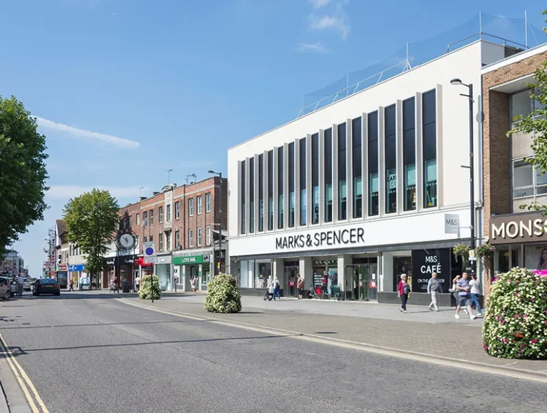 Brentwood Area Guide